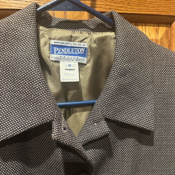 Vintage Pendleton Petite Size 10 Wool Pants Suit 2pc Power Suit Sz 10P - Picture 3 of 16